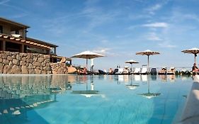 Hotel Villa Gustui Maris